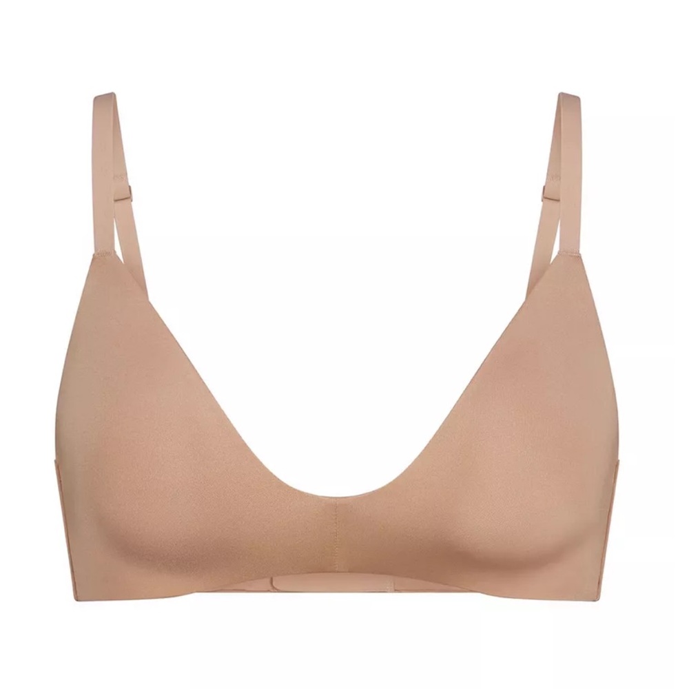SKIMS wireless form T-shirt bra